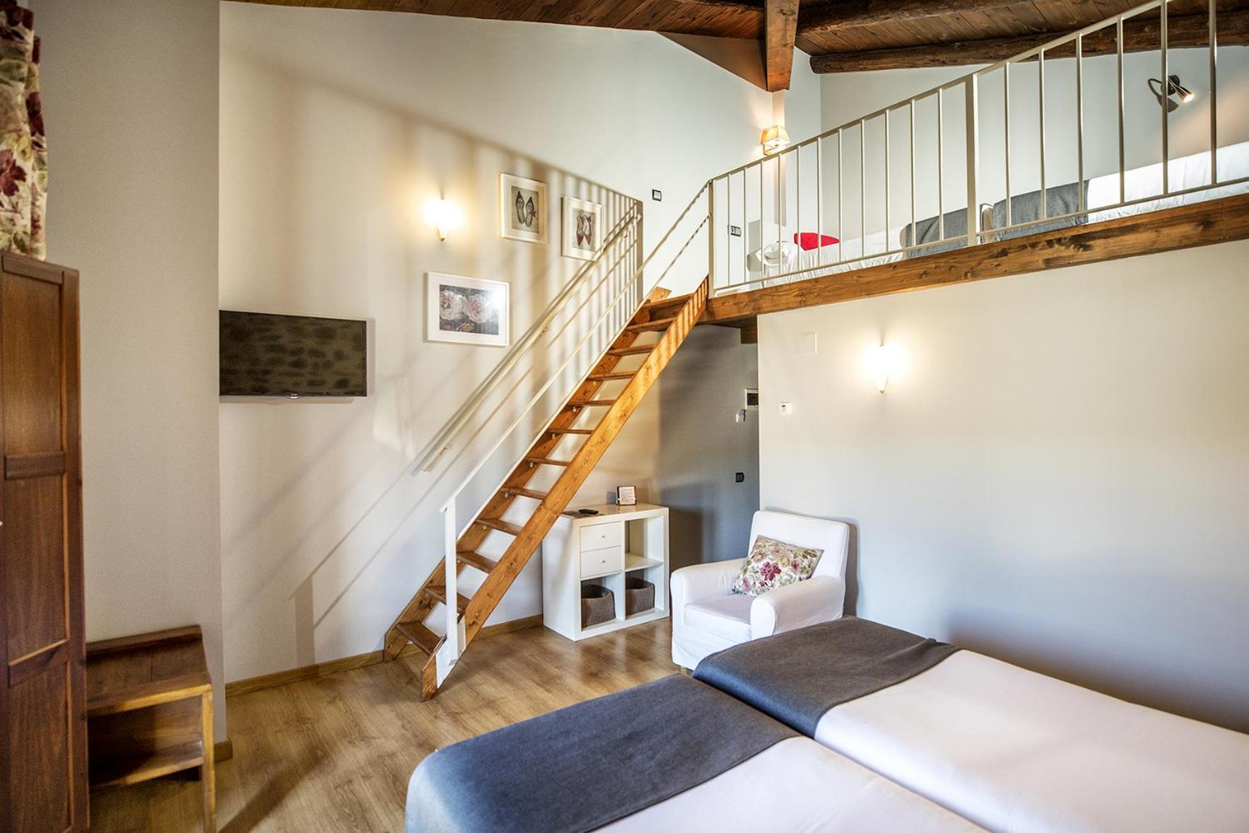 Hotel La Fonda De La Estacion La Puebla De Valverde Kamer foto