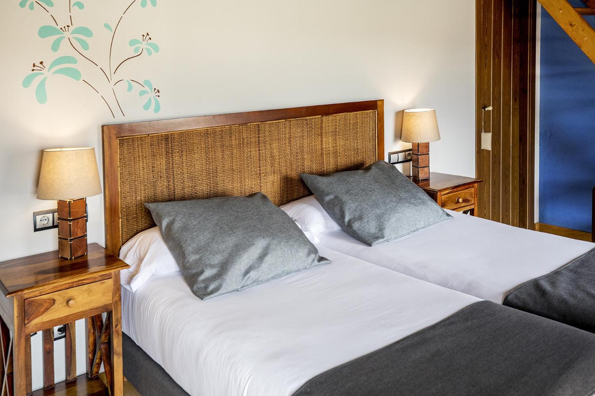 Hotel La Fonda De La Estacion La Puebla De Valverde Kamer foto