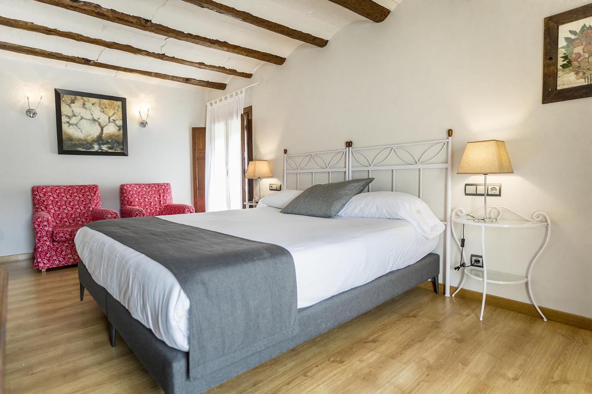 Hotel La Fonda De La Estacion La Puebla De Valverde Kamer foto